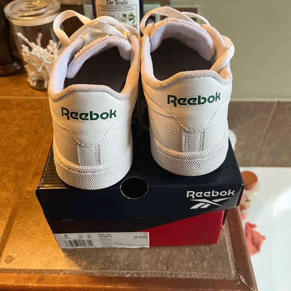 Women’s Club 85 Reebok size 8 - Picture 5 of 8